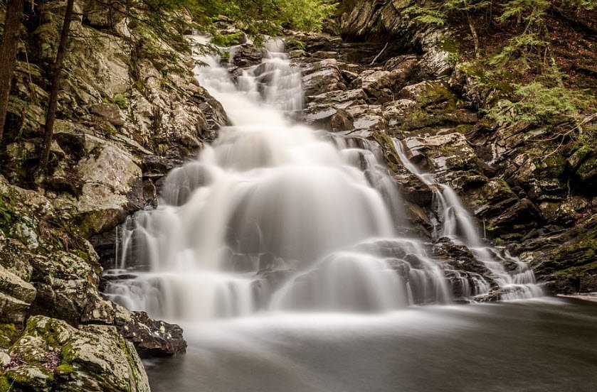 Wahconah Falls State Park, Massachusetts, USA